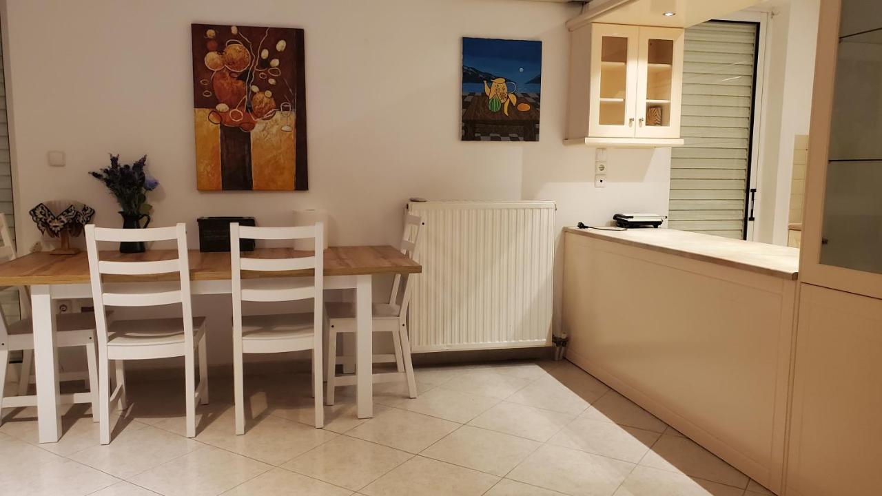 山脚下，舒适温馨海景公寓 Athens Ngoại thất bức ảnh
